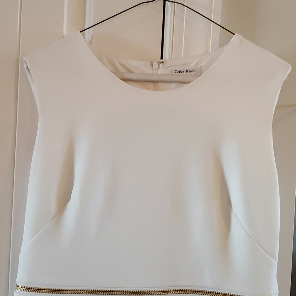 Dress - Picture 3 of 5